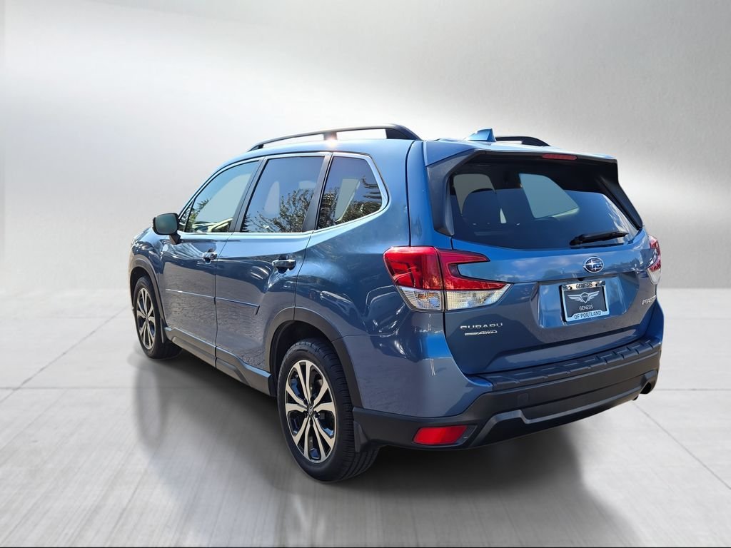 Used 2020 Horizon Blue Pearl Subaru Limited image 5