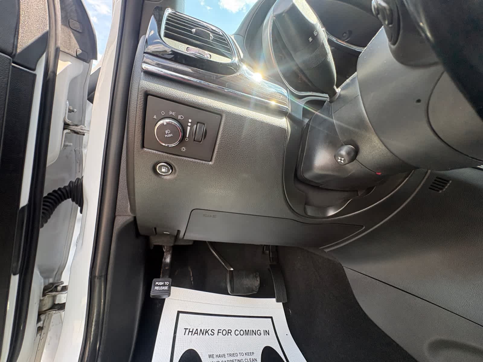 Used 2021 Ivory 3-Coat Jeep Overland image 34
