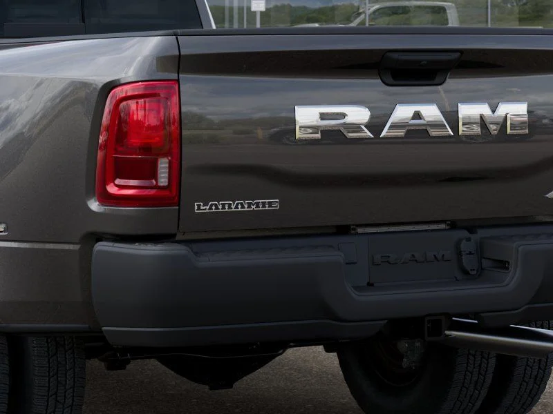 New 2026 Granite Crystal Metallic Clear-Coat Exterior Paint RAM Laramie image 13