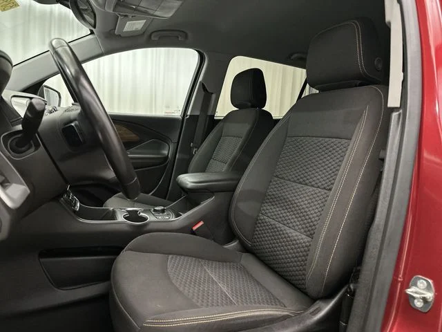 Used 2018 Red GMC SLE image 16