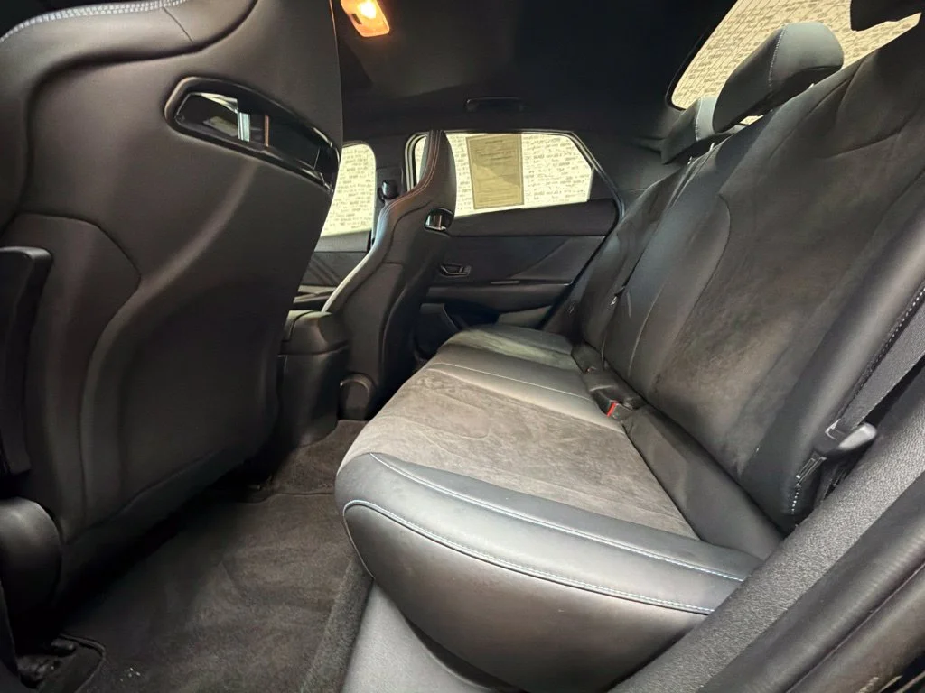 Used 2023 Phantom Black Hyundai Base image 13