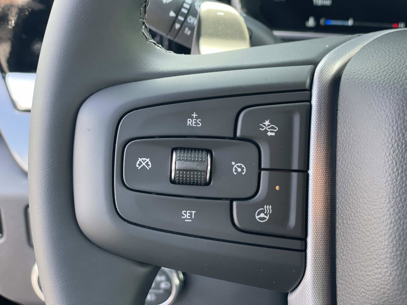 2026 GMC Sierra 1500 SLT - Photo 11
