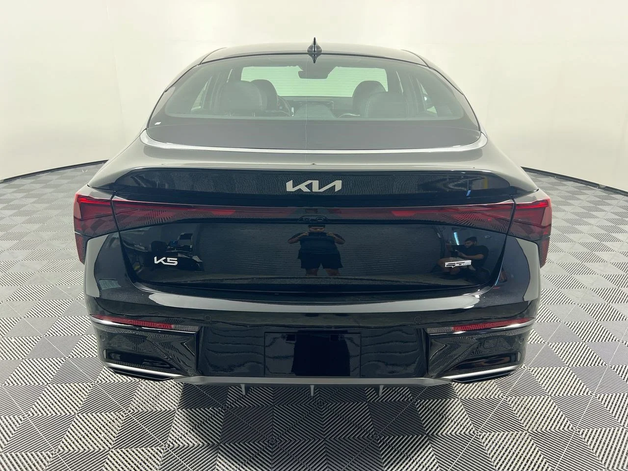 New 2026 Aurora Black Pearl Kia GT-Line FWD image 9