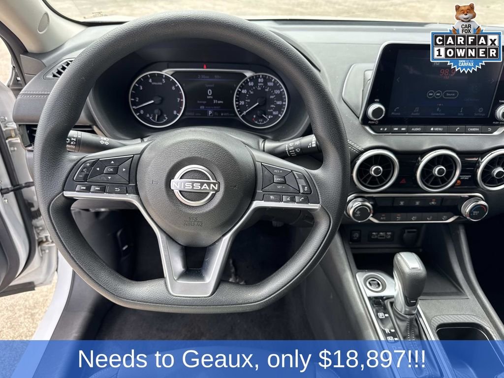 Used 2025 White Nissan SV image 40