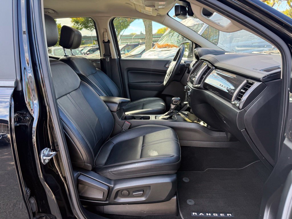 Used 2019 Shadow Black Ford Lariat image 30