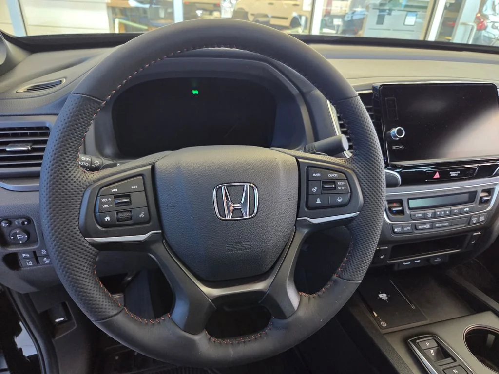 Certified Used 2026 Crystal Black Pearl Honda TrailSport image 36