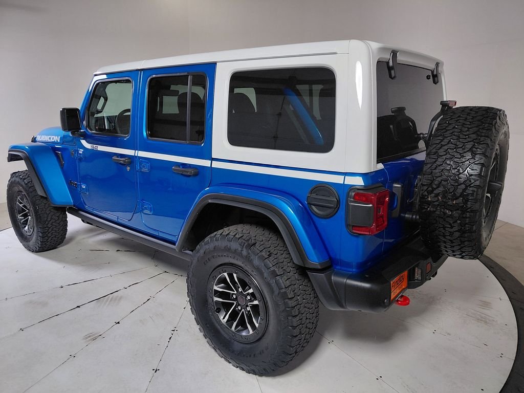 New 2026 Hydro Blue Pearl-Coat Exterior Paint Jeep Rubicon X image 5