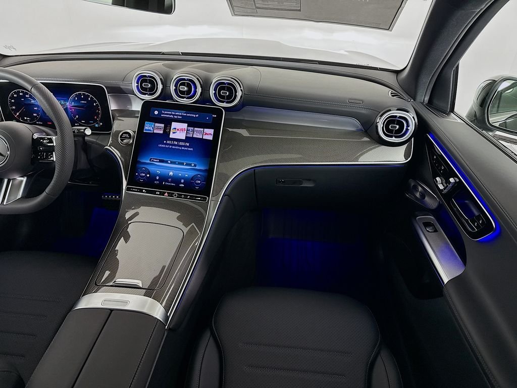 New 2026 Obsidian Black Metallic Mercedes-Benz GLC 300 image 19