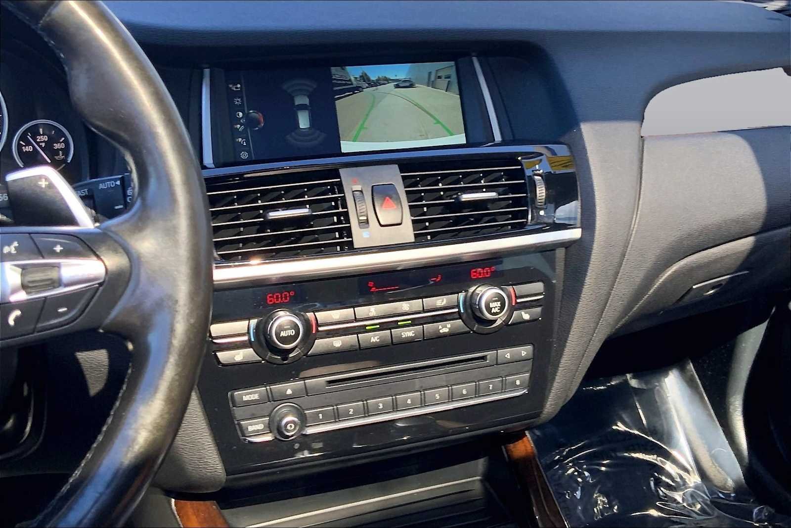 Used 2017 Alpine White BMW xDrive28i image 7