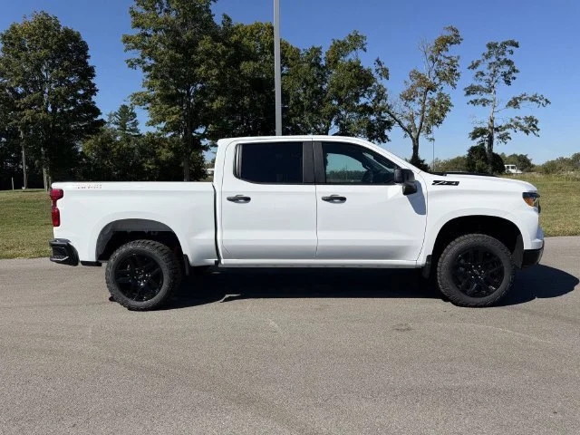 New 2026 Summit White Chevrolet Custom Trail Boss image 9
