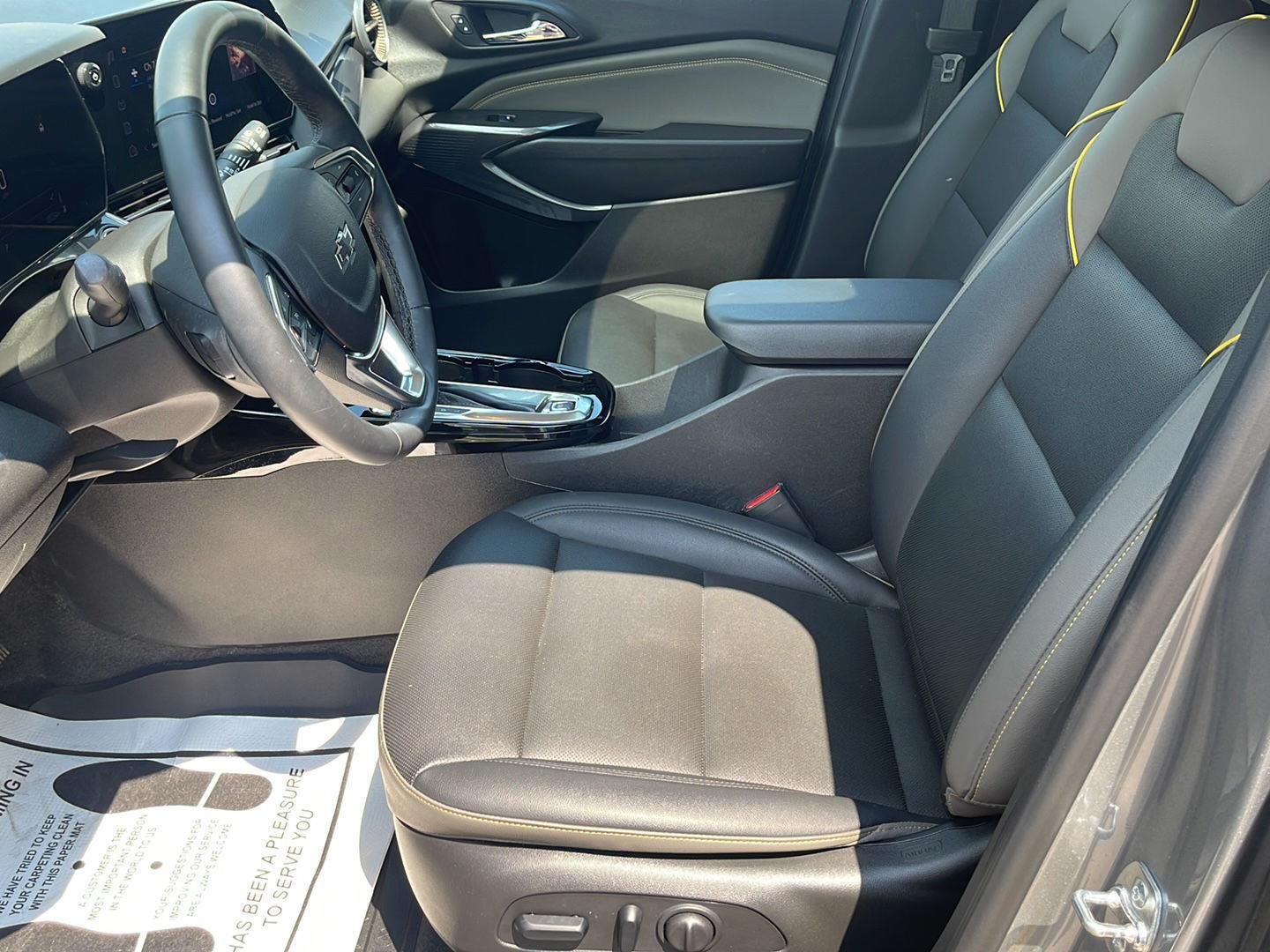 Used 2025 Sterling Gray Metallic Chevrolet ACTIV image 10