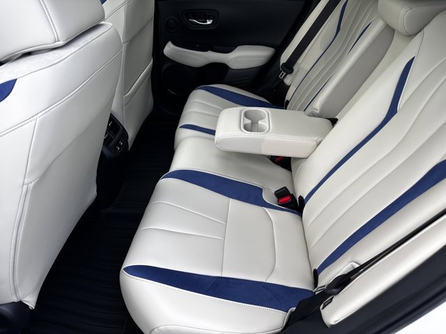 Certified Used 2025 Platinum White Pearl Acura w/A-Spec Package image 15