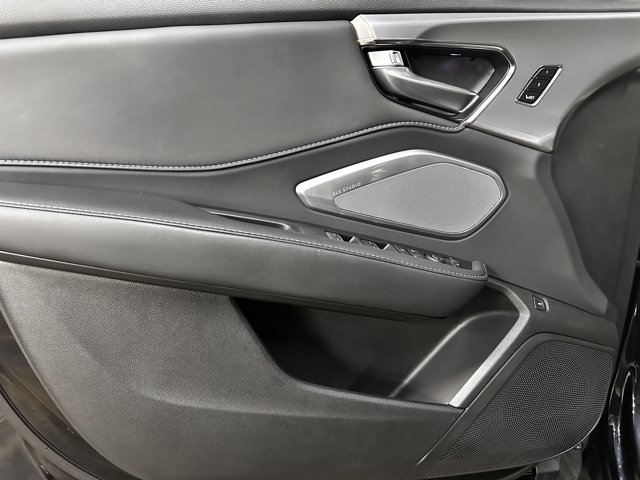Used 2025 Majestic Black Pearl Acura SH-AWD TECH image 6