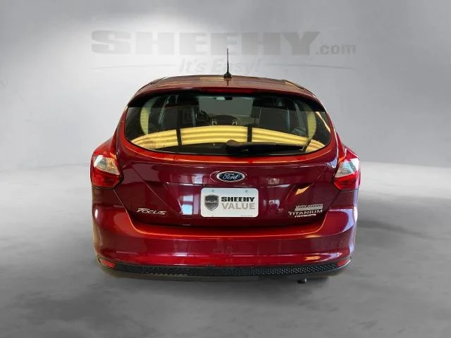 Used 2014 Ruby Red Tinted Clearcoat Ford  image 12