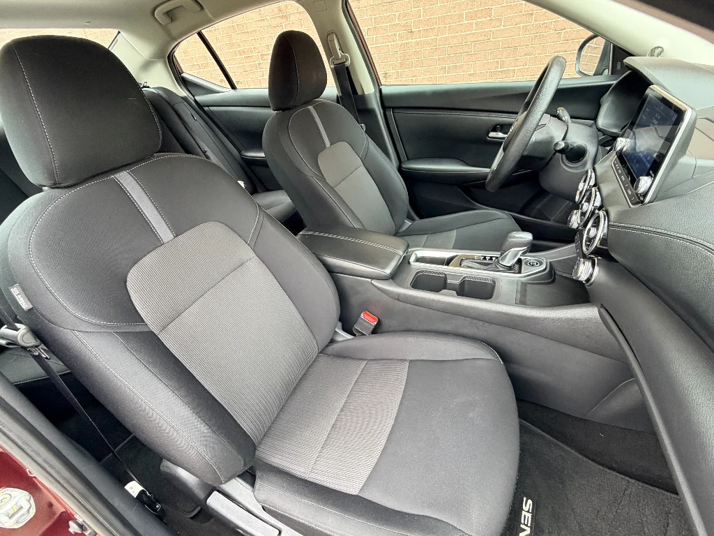 Used 2024 Rosewood Metallic Nissan SV image 22