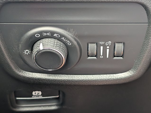 New 2027 High-Gloss Black Paint Jeep  image 21