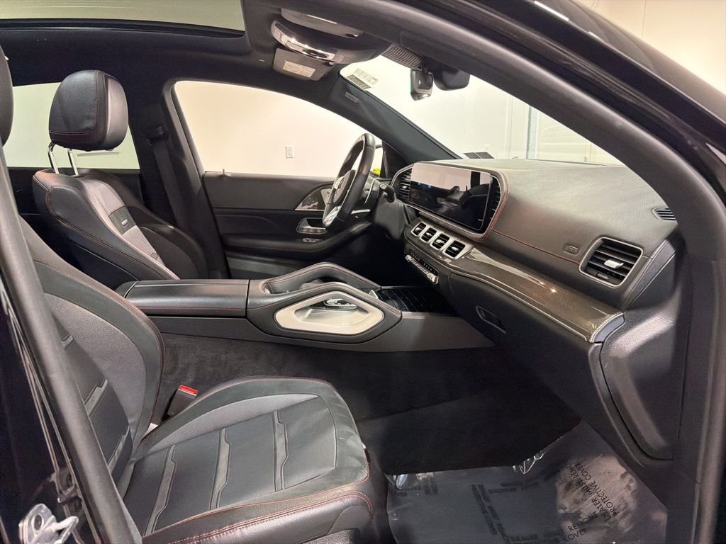 Used 2022 Obsidian Black Metallic Mercedes-Benz GLE 53 AMG® image 25