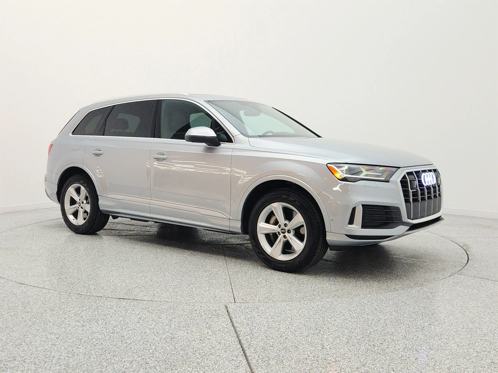 Used 2023 Satellite Silver Metallic Audi Premium 45 TFSI quattro image 3