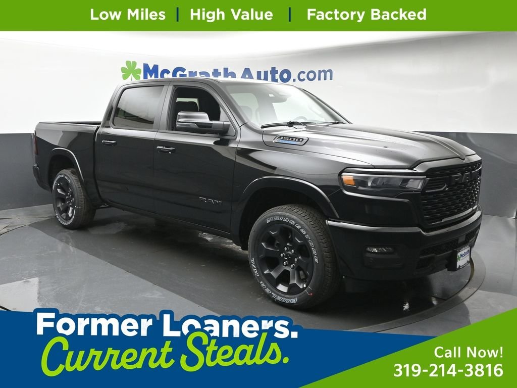 New 2026 Diamond Black Crystal Pearl-Coat Exterior Paint RAM Big Horn/Lone Star image 1