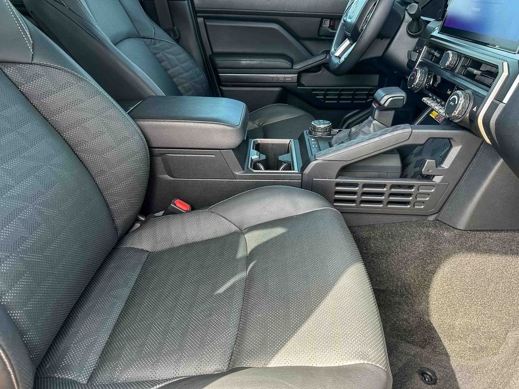Used 2025  Toyota TRD Off-Road Premium image 22