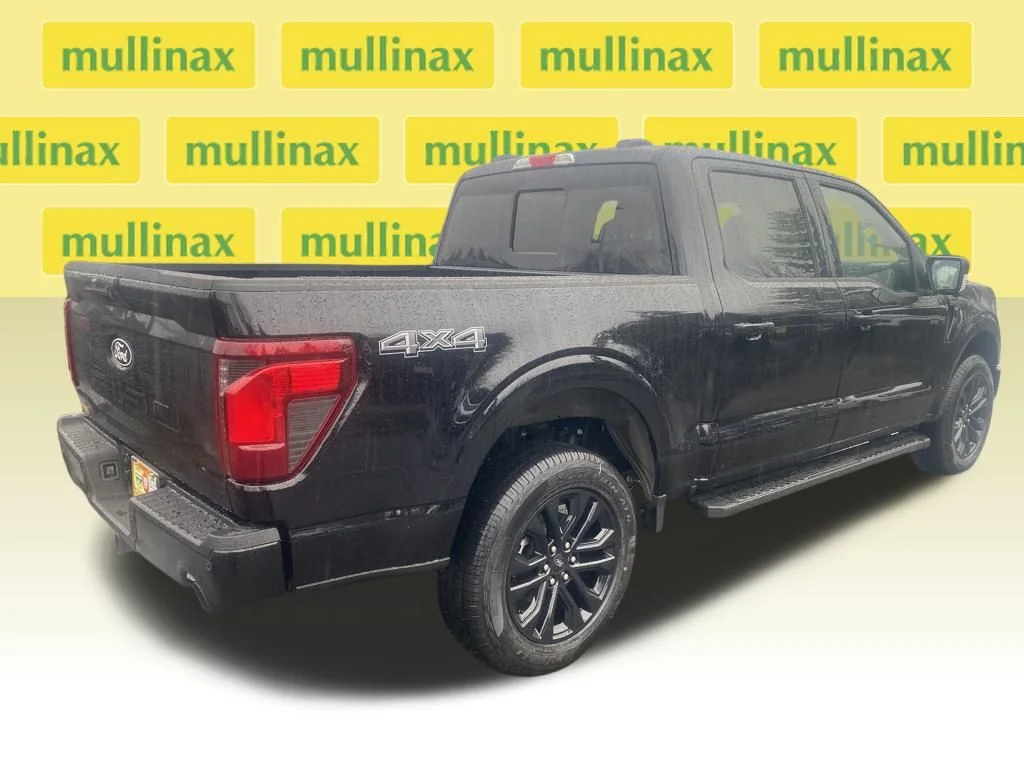 New 2026 Black Ford XLT image 3