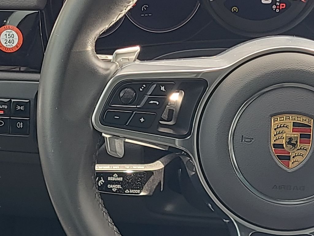 Used 2021  Porsche Base image 21