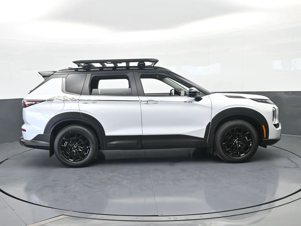 2026 Mitsubishi Outlander Trail Edition - Photo 7