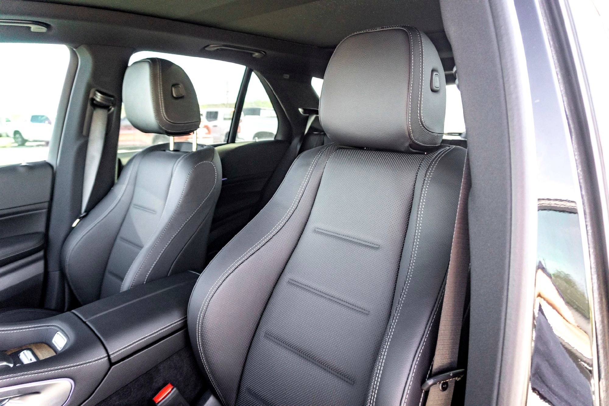 2025 Mercedes-Benz GLE GLE580 - Photo 30