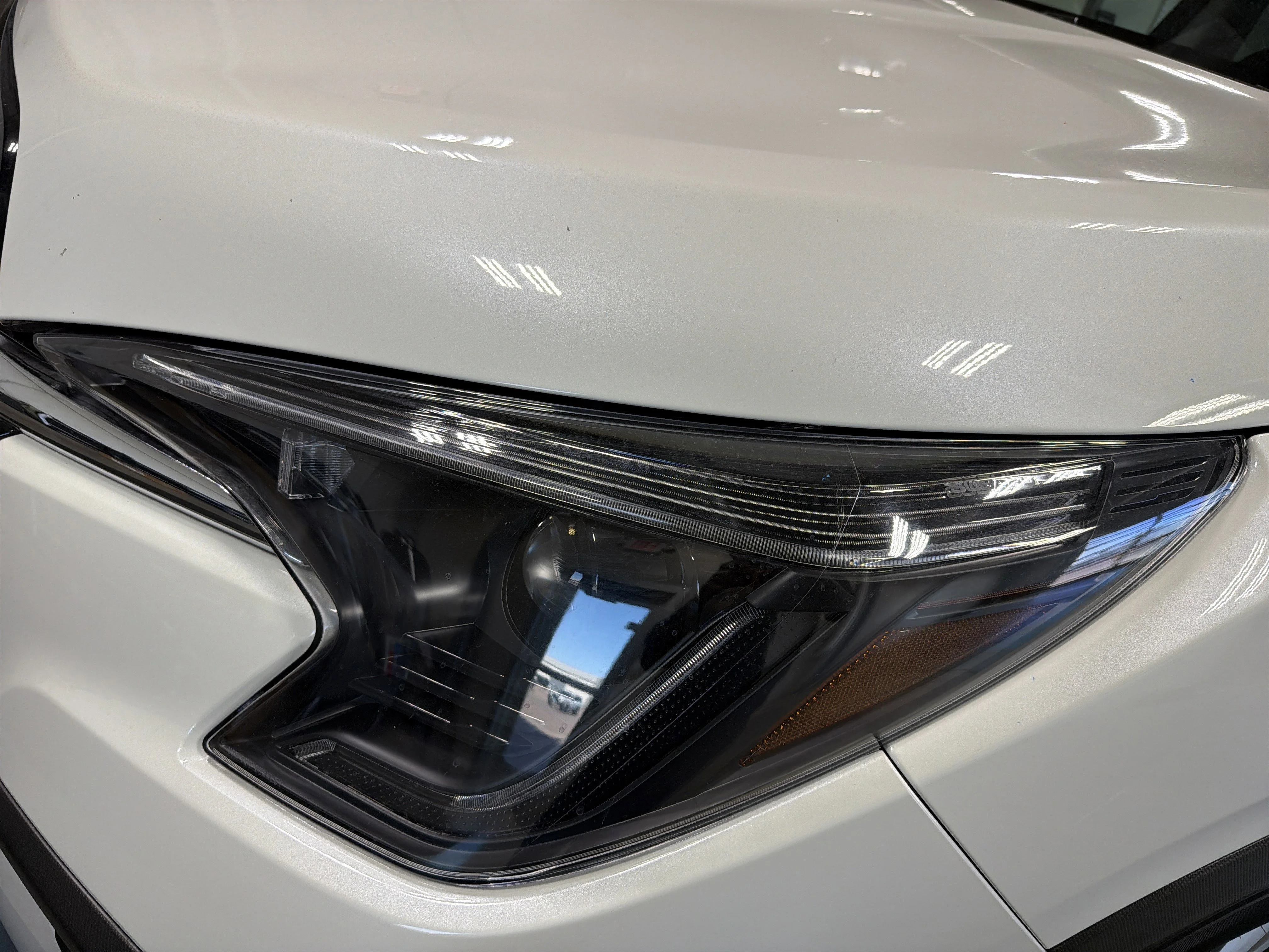 Certified Used 2025 Crystal White Pearl Subaru Premium image 16