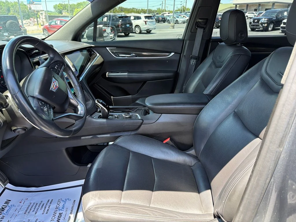 Used 2020 Gray Cadillac Sport image 9