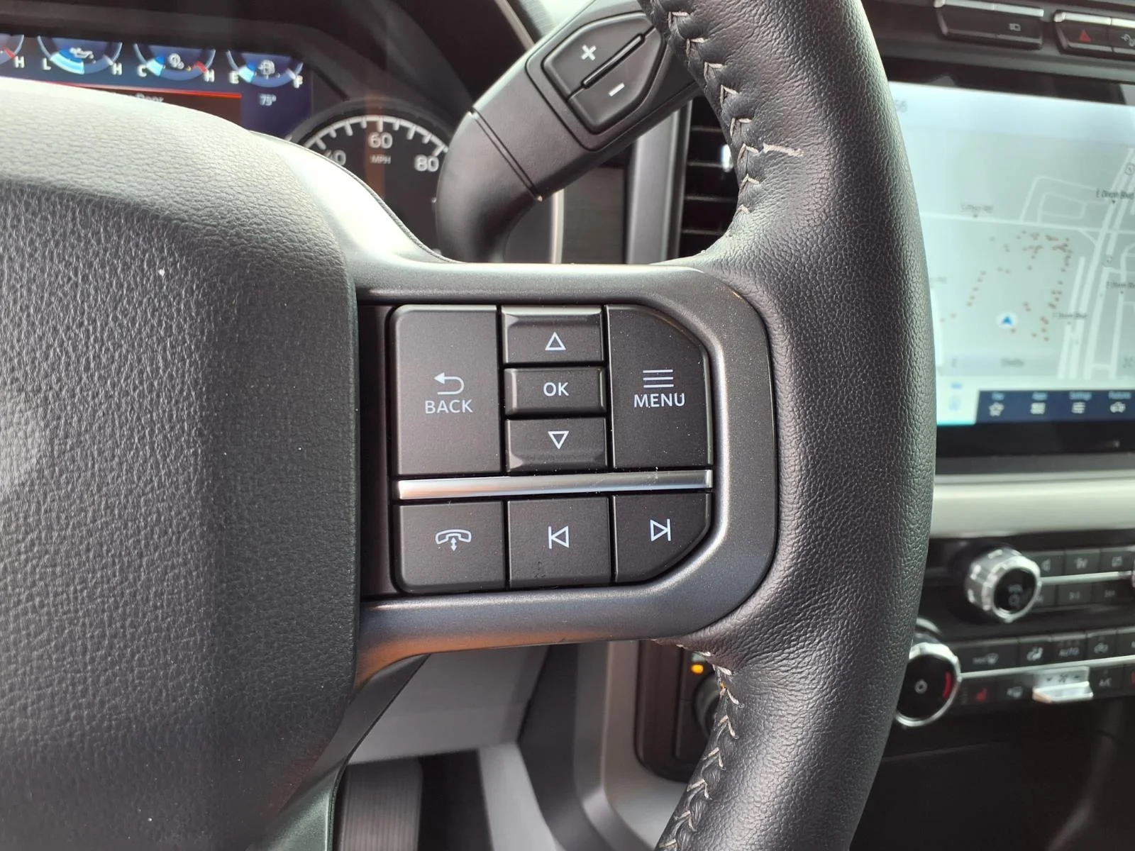 Used 2022 Antimatter Blue Metallic Ford XLT image 26