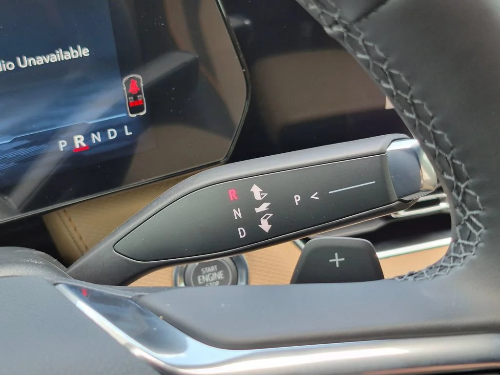 New 2026 Mosaic Black Metallic Chevrolet ACTIV image 20