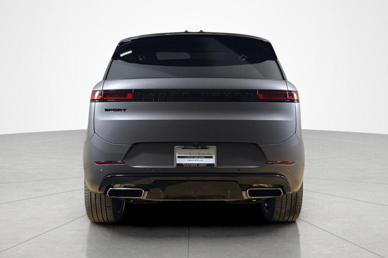 Used 2025 VELOCITY BLUE SV Land Rover Autobiography image 4