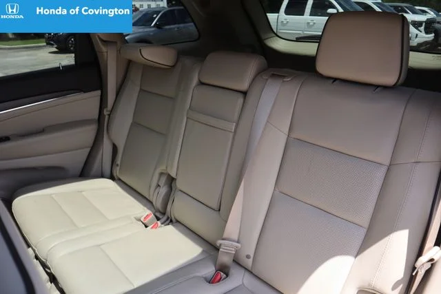 Used 2021 Ivory Jeep Overland image 21
