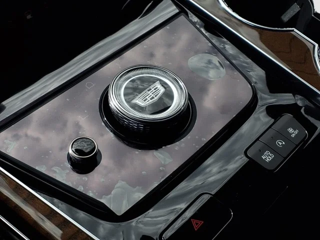 2026 Cadillac Escalade Platinum Sport - Photo 21