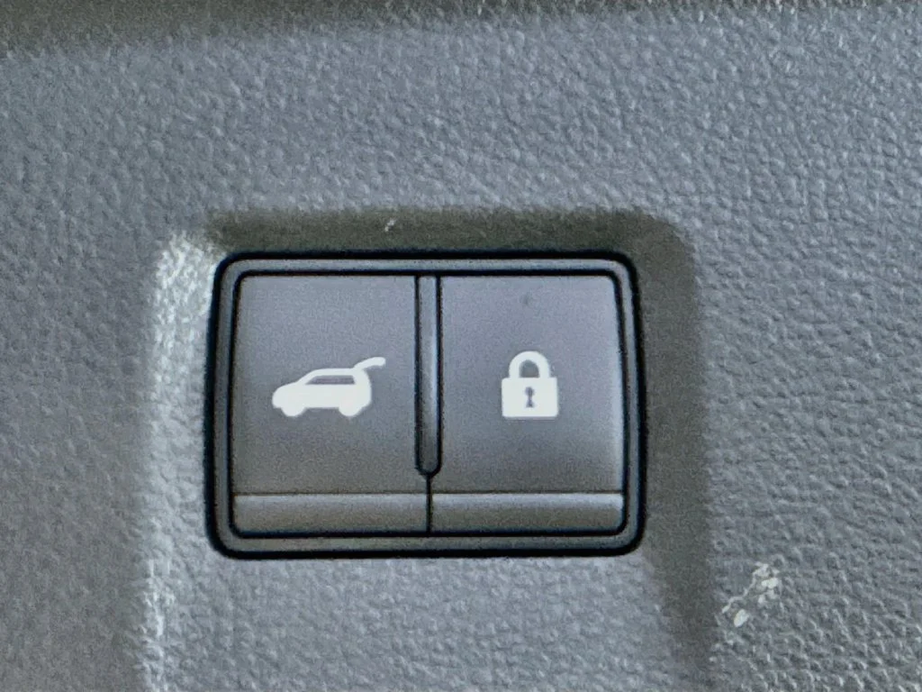 Certified Used 2024 Gray INFINITI LUXE image 36