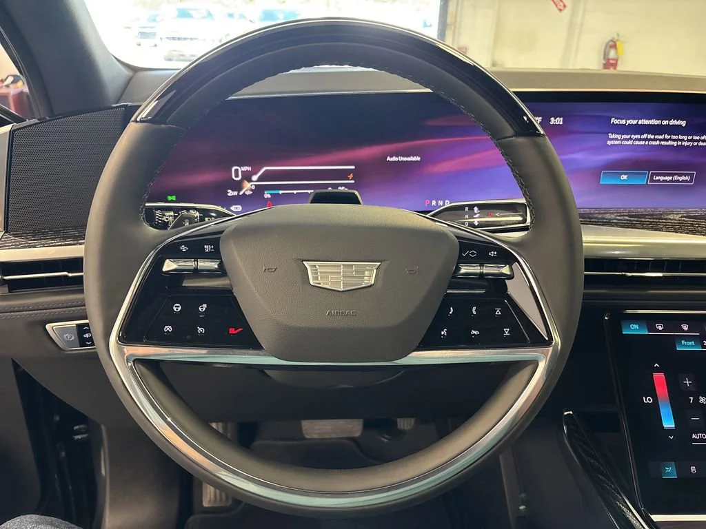 2025 Cadillac Escalade IQ Luxury 1 - Photo 33