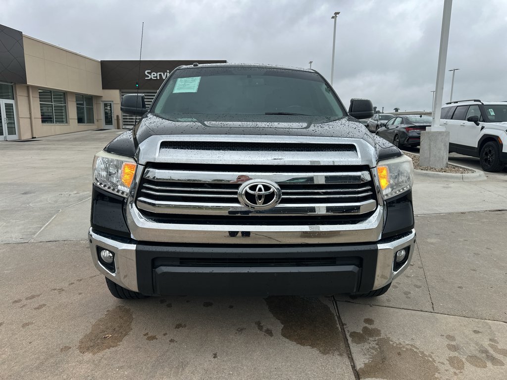 Used 2017 Black Toyota SR5 image 14