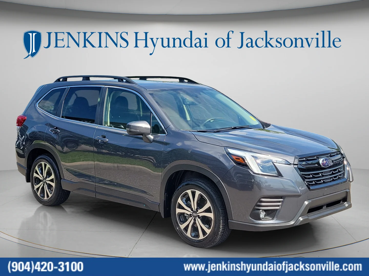 Used 2024 Magnetite Gray Metallic Subaru Limited image 1