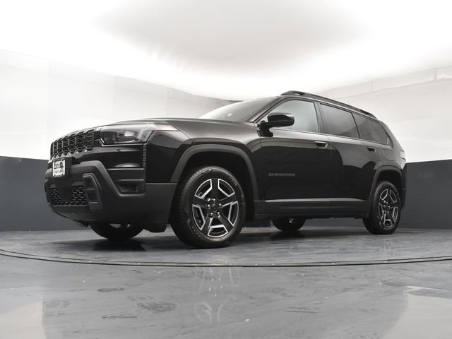 New 2026 Diamond Black Crystal Pearl-Coat Exterior Paint Jeep Limited image 21