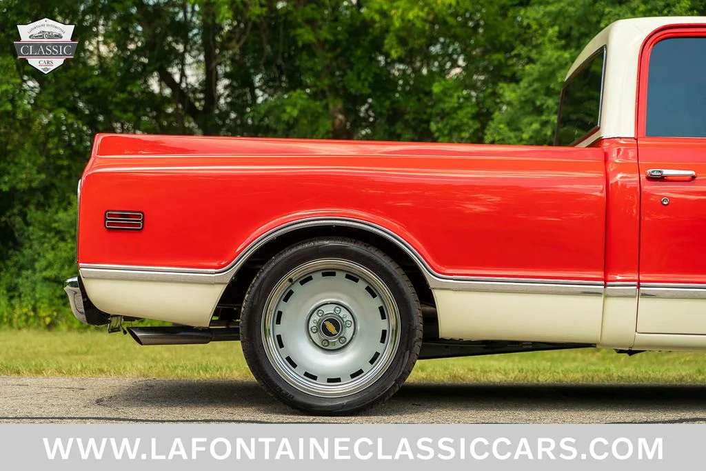 Used 1968 Orange Chevrolet  image 31