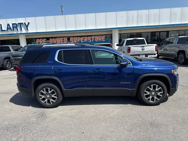 Used 2023 Blue GMC SLE image 2