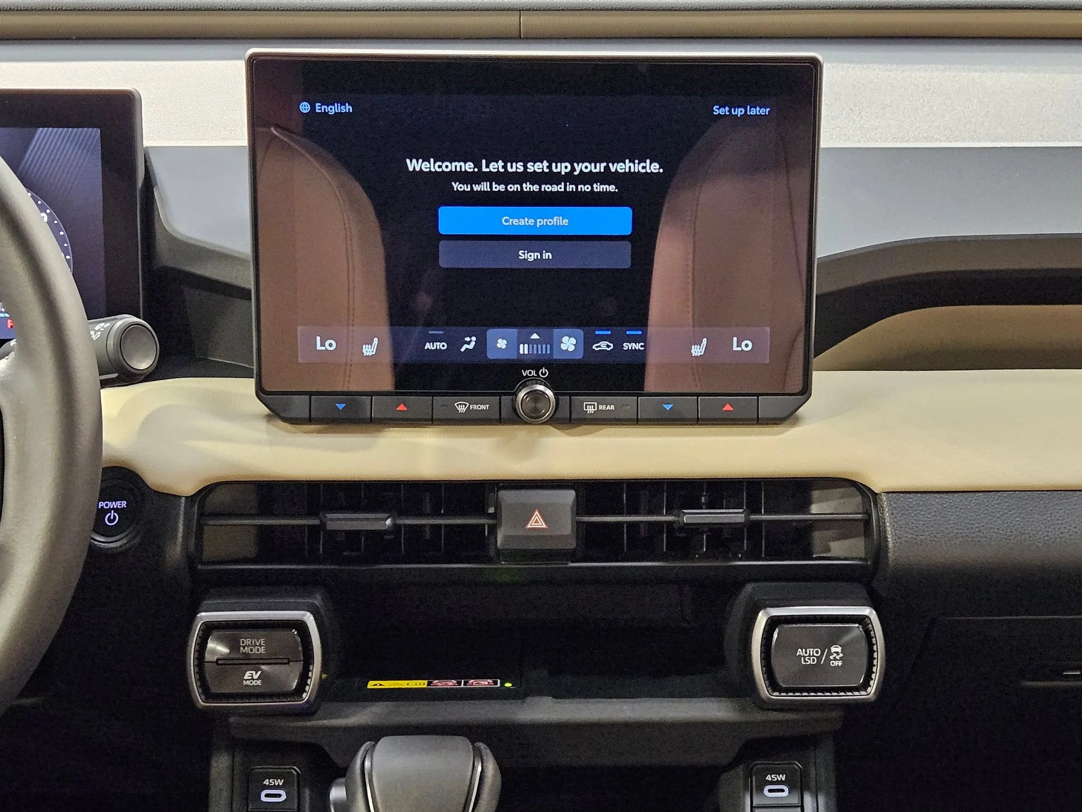 New 2026 Cloud Toyota XLE Premium image 15