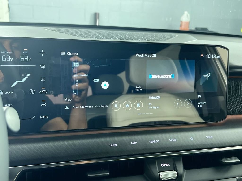 New 2026 Glacial White Pearl / Black Ro Kia GT-Line AWD image 27