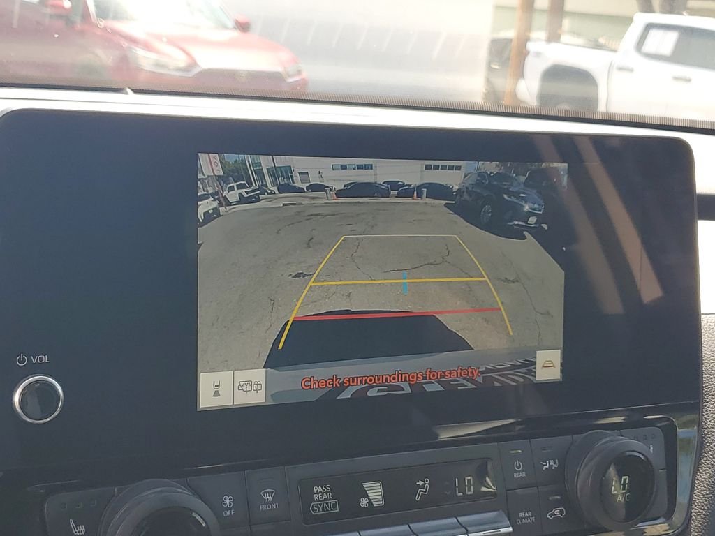 Used 2024 Cream Toyota XLE image 25
