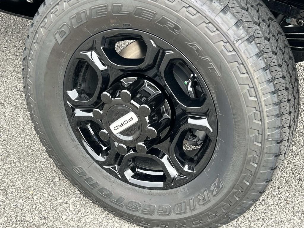 New 2026 Carbonized Gray Metallic Ford F-250® XL image 13