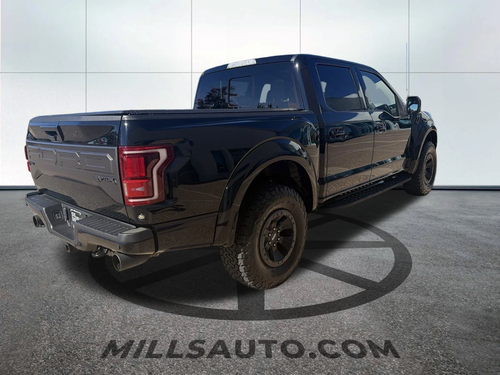 Certified Used 2018 Shadow Black Ford Raptor image 4