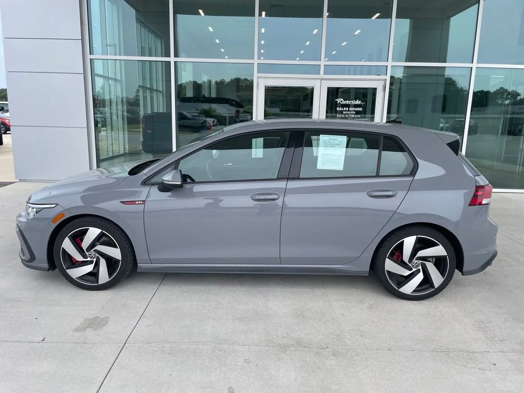 Used 2024 Gray Volkswagen 2.0T S image 4