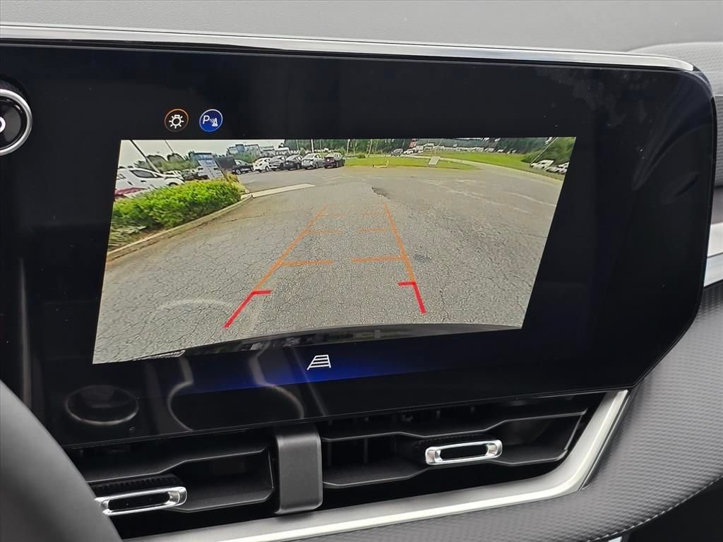 2026 Chevrolet Equinox LT - Photo 6
