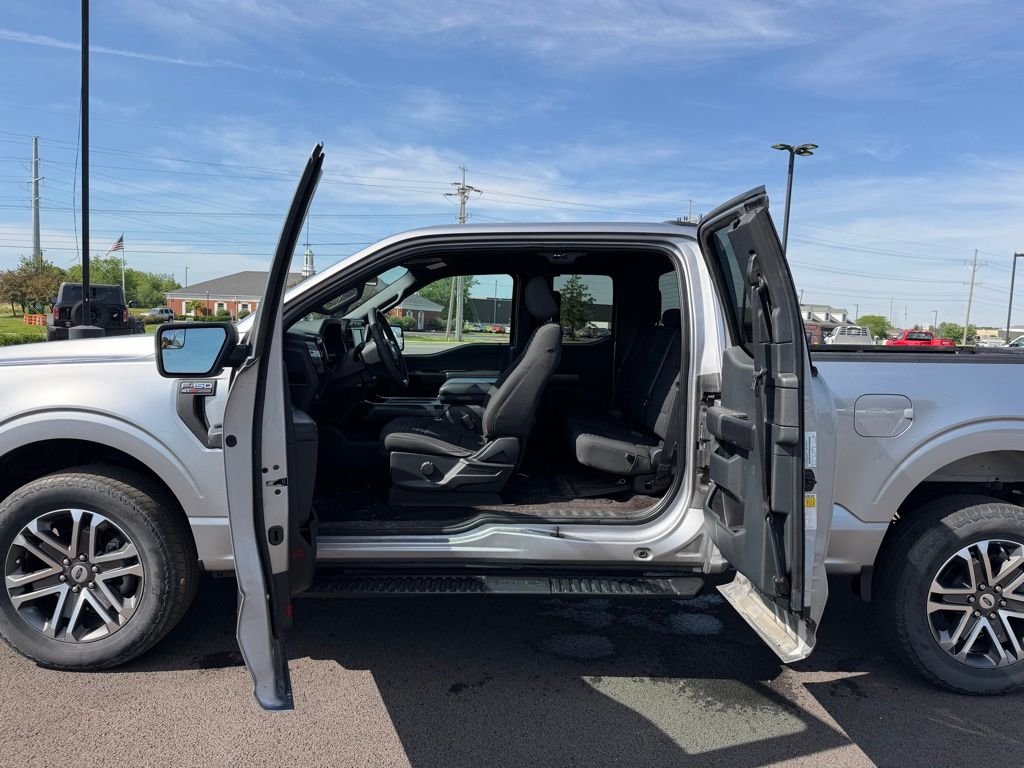 Used 2021 Silver Ford XL image 9
